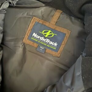NordicTrack Men's Gray Outdoor Vest